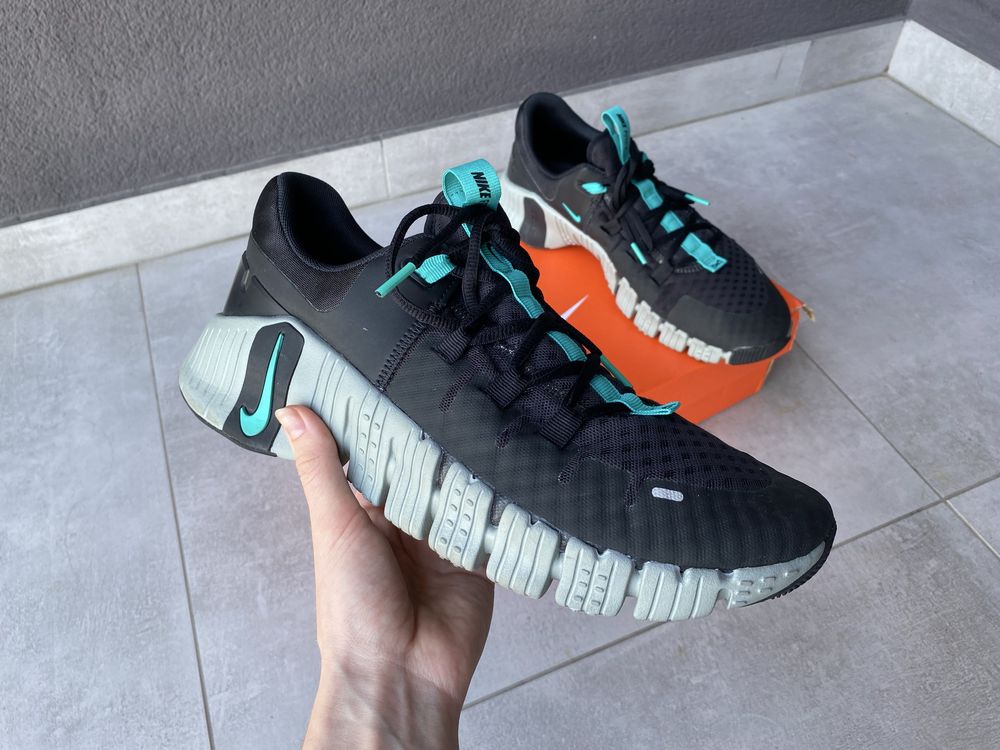 Кросівки Nike Free Metcon 5 NOIR/GRIS/TURQUOISE