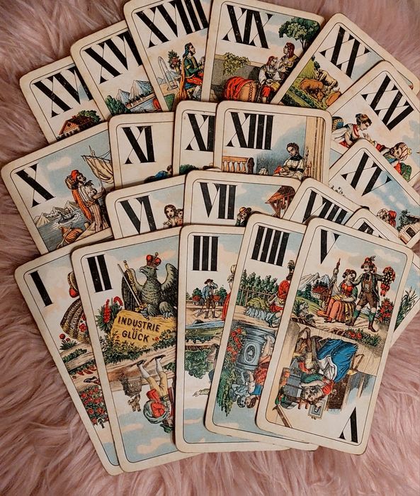 Антикварні гральні карти Piatnik