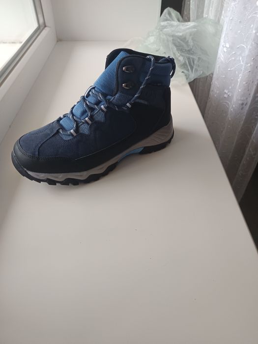 Ботинки женские новые размер 39 Германия