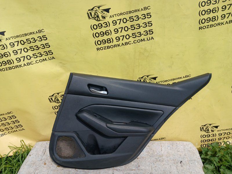 Карта двери Nissan Altima 2019 Задн. Прав.