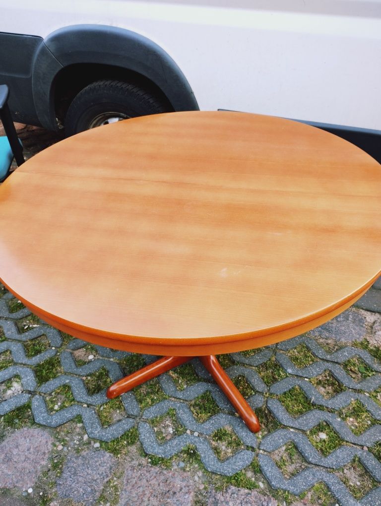 Stół okrągły stół
