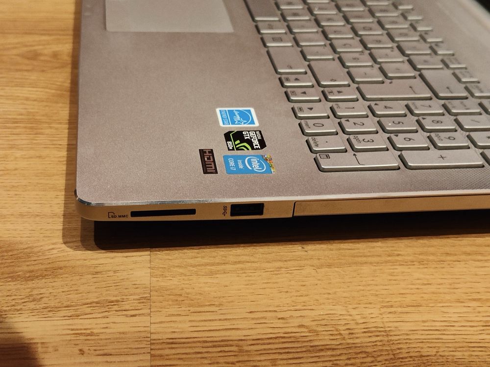 Portátil Asus N550J, 12GB RAM, SSD+HDD 2TB, Nvidia GTX, Bateria 2hr
