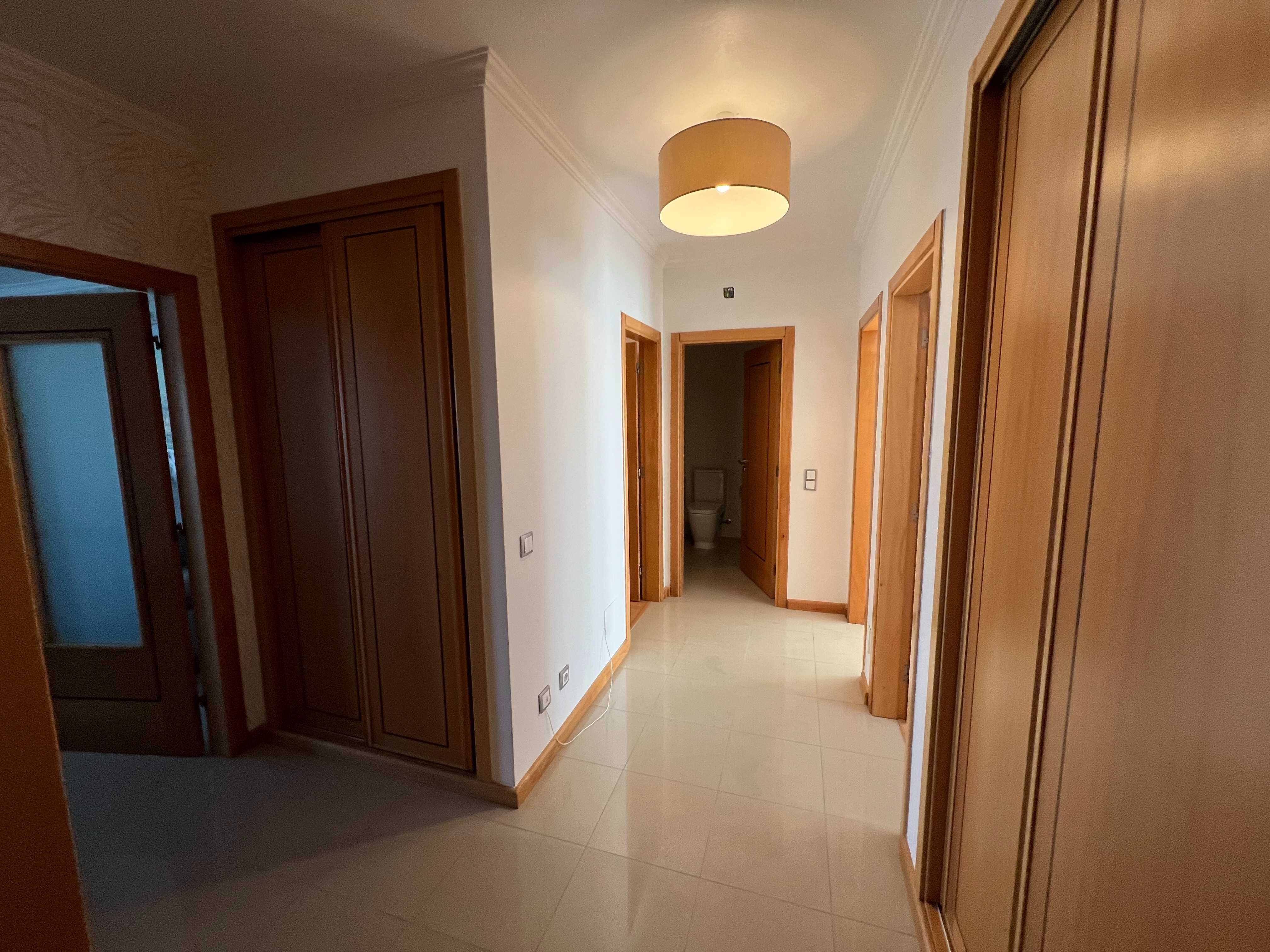 Apartamento Rua Paulo VI - Leiria