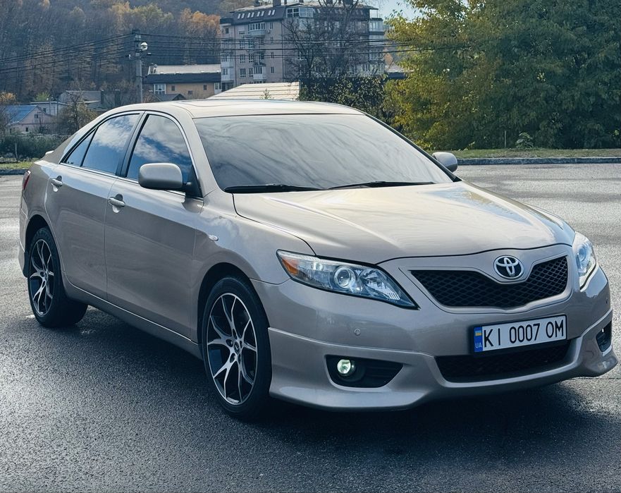 Камрі  в супер стані