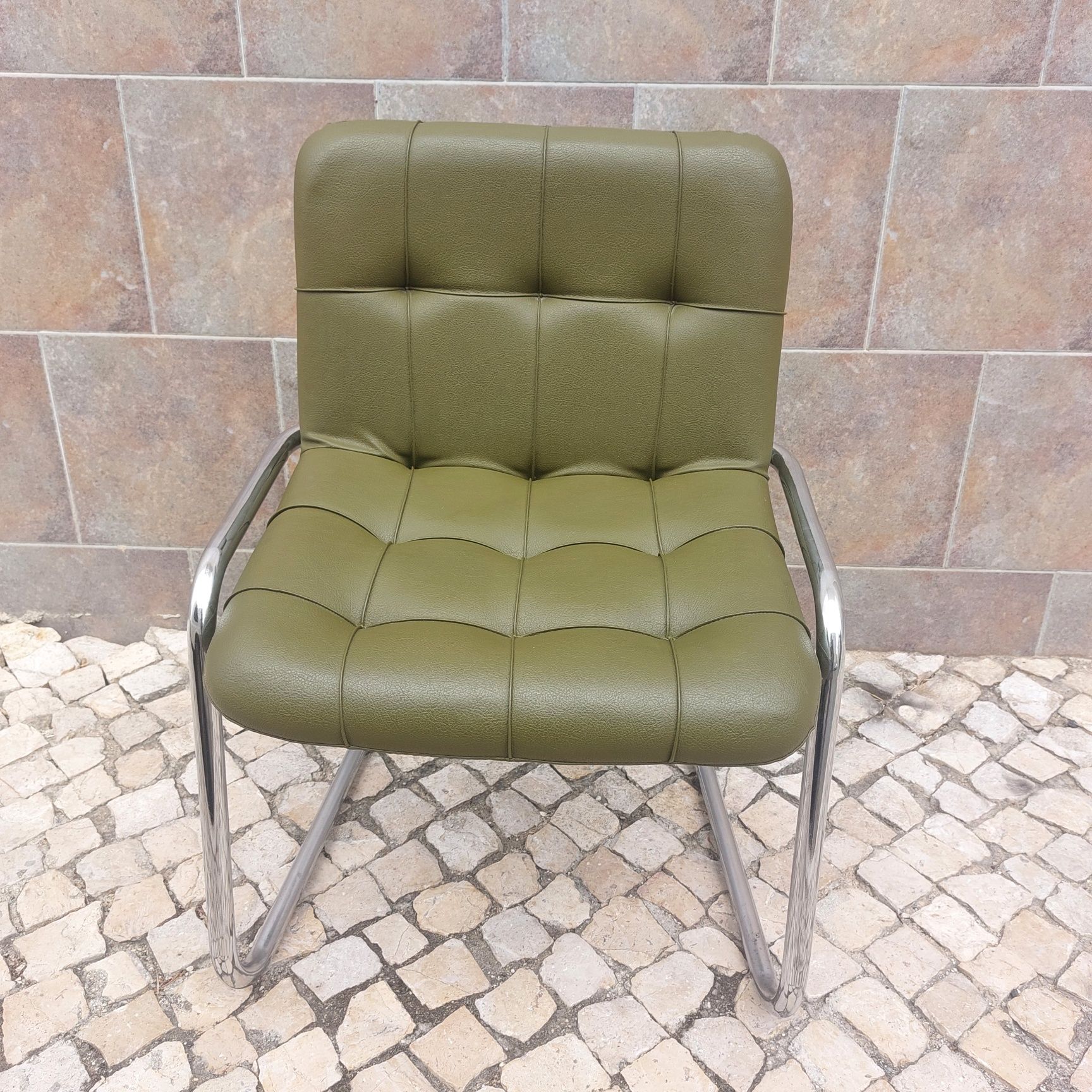 Vintage Airborne chair