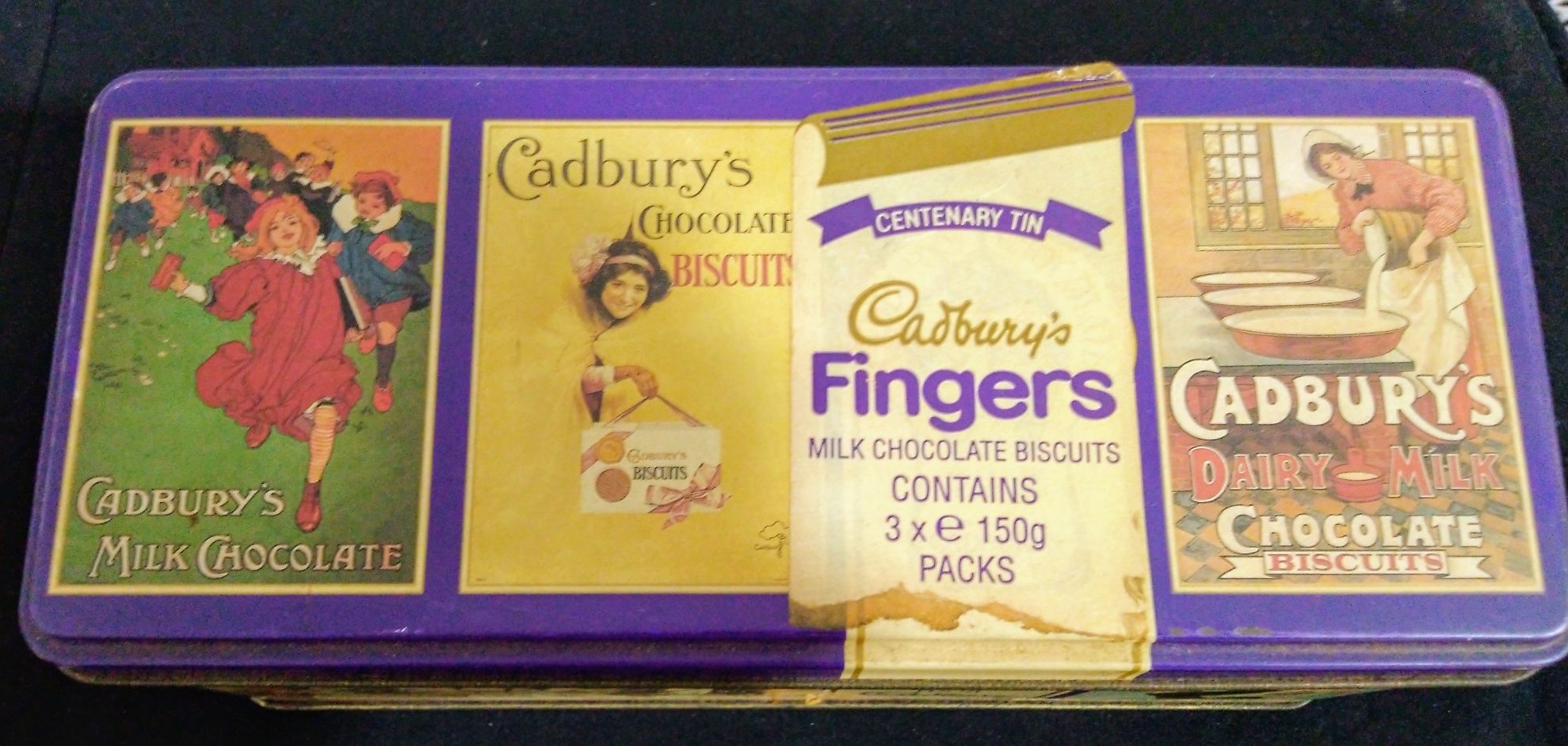 Lata de bolachas Cadbury's, anos 90.