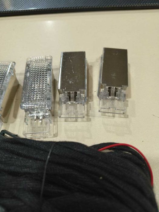 Комплект оригинальной подсветки для ног Volkswagen