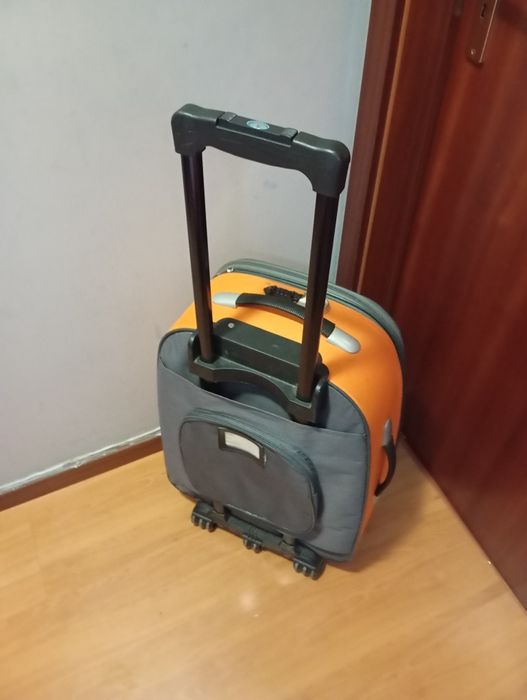 Vendo mala de viagem, mala de  cabine