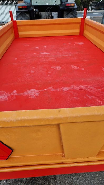 Przyczepa z kiprem Peecon