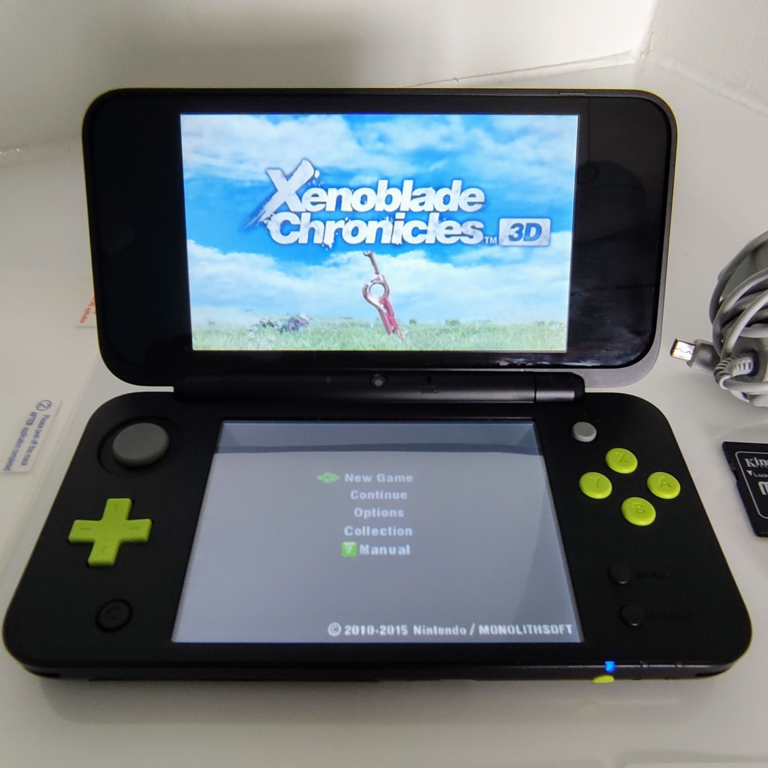 New 2DS XL Desbloqueada 128GB + Extras