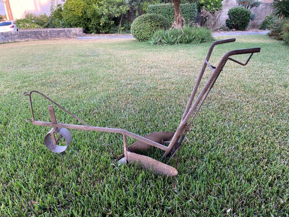 Arado antigo para decoração