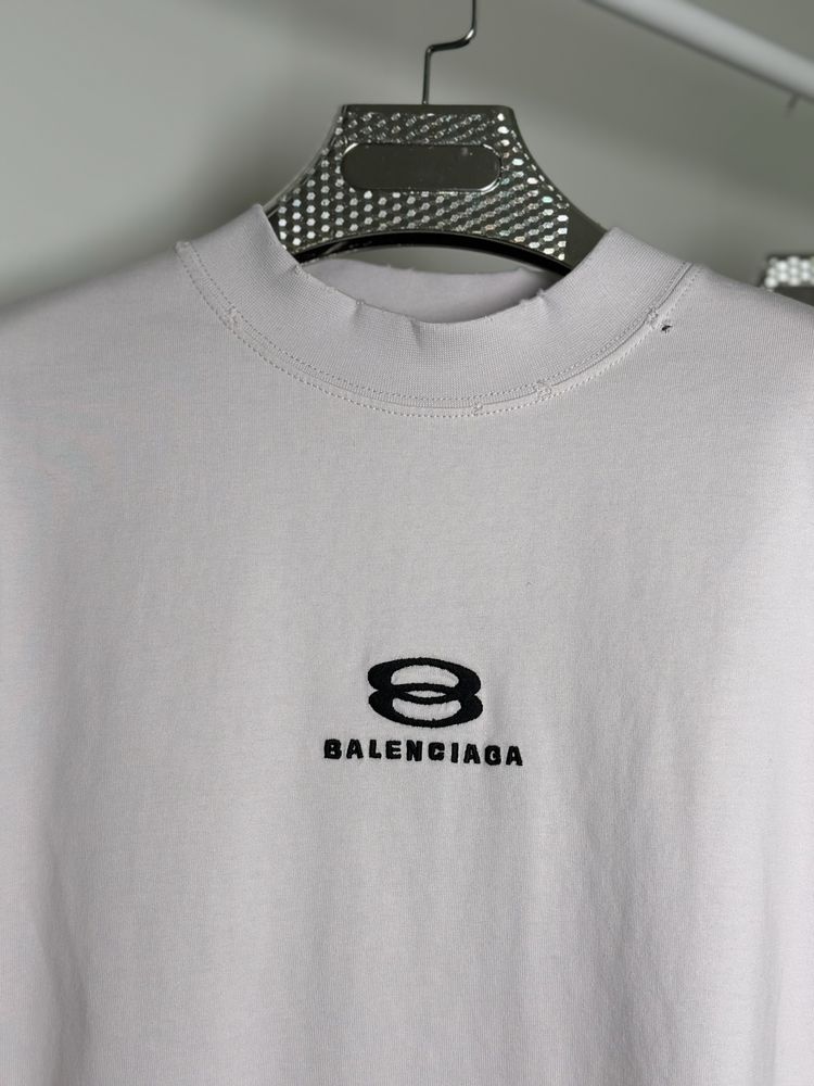 футболка  balenciaga ss24 в наявності