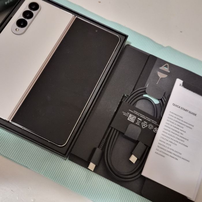 Samsung Z Fold 4