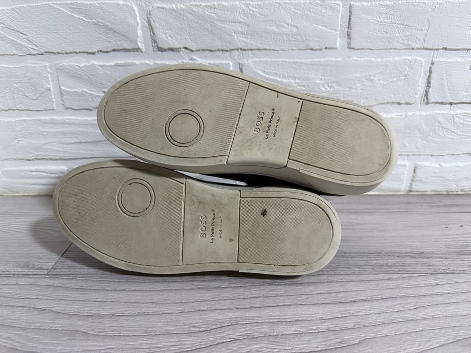 Кросівки Boss 41р