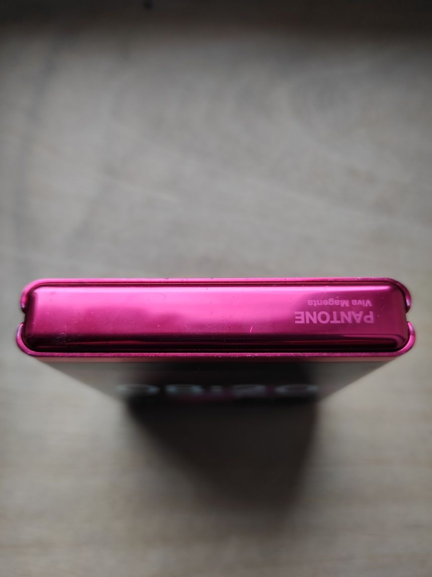 Motorola raz 40 ultra,3miesiacebw uzyciu