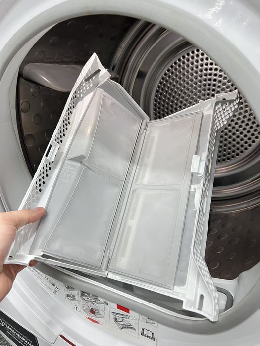 Сушильна машина AEG 8000 Series T8DEK946E