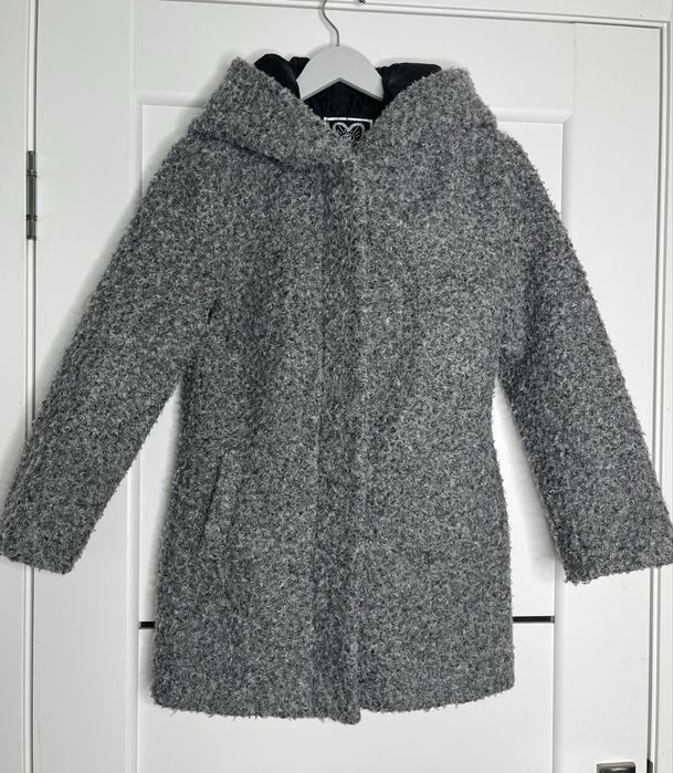 Пальто на дівчинку