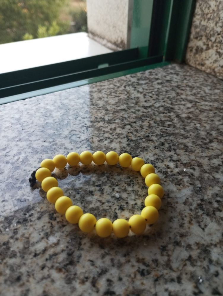 Lindas pulseiras e colares