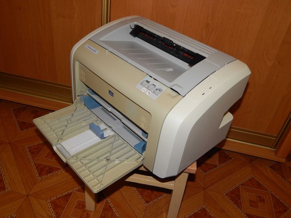 Принтер лазерний HP 1020