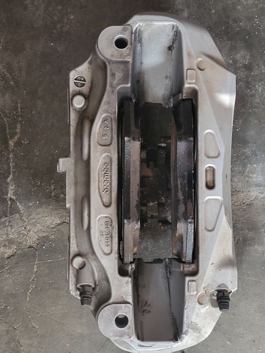 Zacisk Mercedes AMG A klasa / A35 / CLA / CLA 35 /GLA