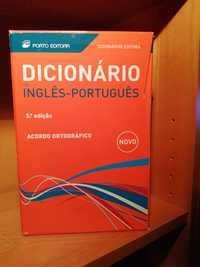 Dicionário de Inglês - Português - Porto Editora.