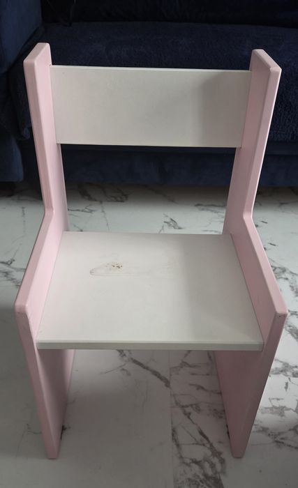 Sprzedam stolik z krzesełkiem, biurko, dla dziecka o wzroście 80-140cm