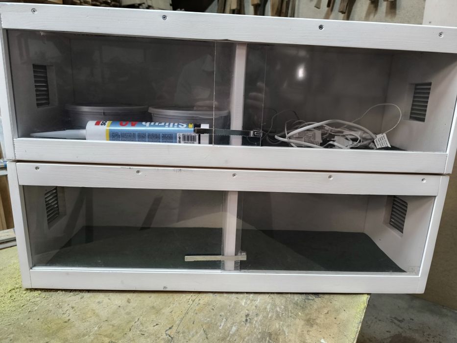 Vendo Terrários para Répteis