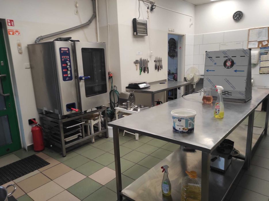 Odstąpię lokal gastronomiczny