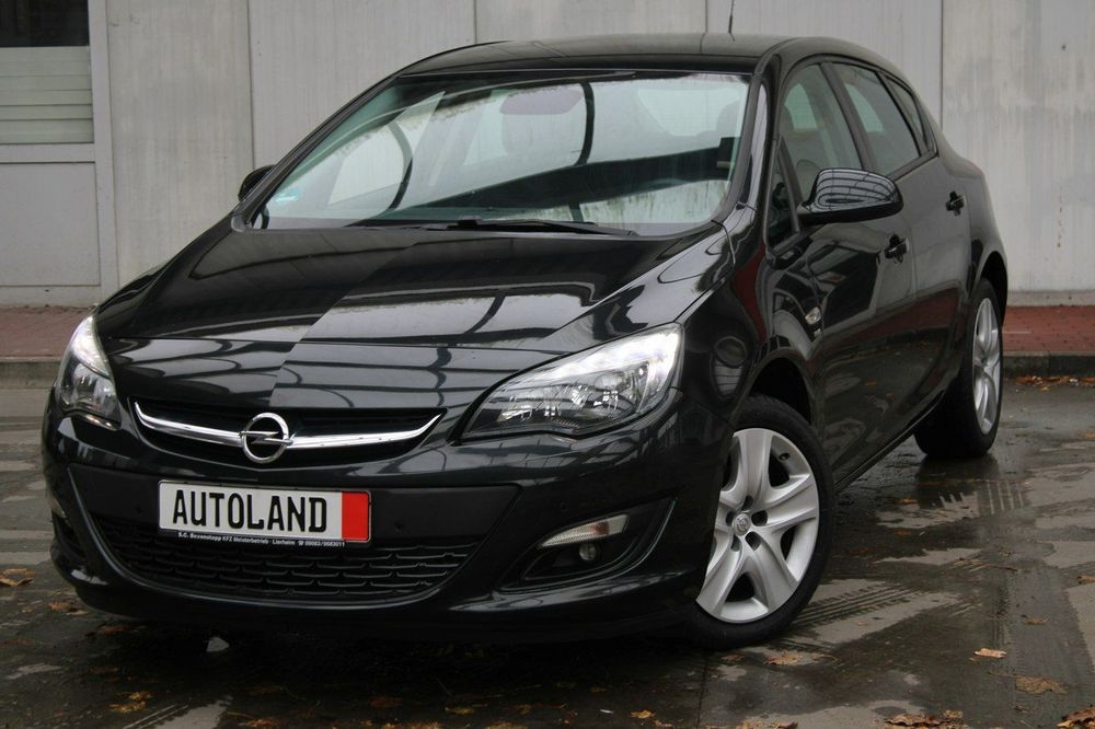 Opel Astra ENERGY-Bogate wyposazenie-Maly przebieg-Serwis-GWARANCJA !!!