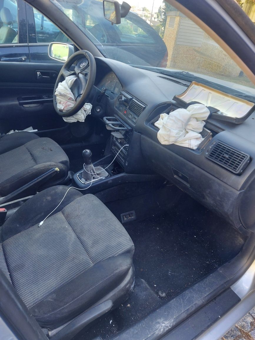 Golf 4 TDI a trabalhar e a andar