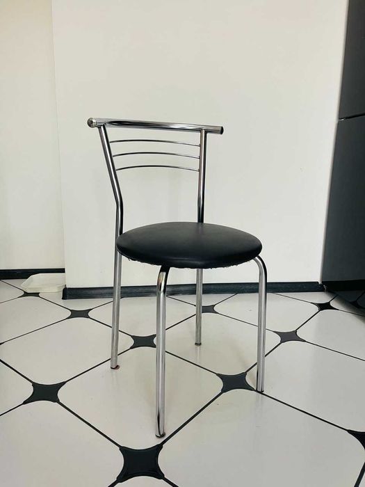 Продам крісла в хорошому стані