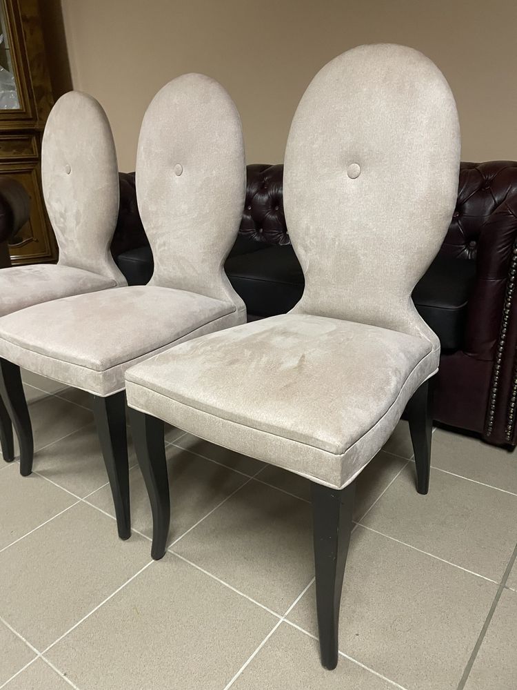 Krzesla Designerskie Prestiżowej Firmy Designers Guild 8 sztuk Piękne