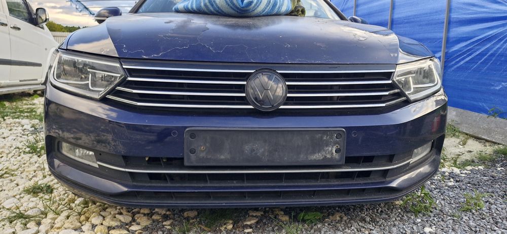 Бампер фари крила Пасат б8 LH5X європа