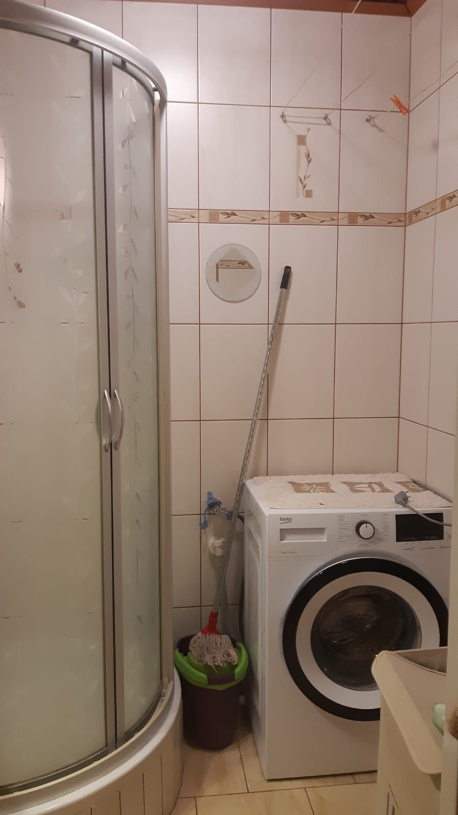 Wynajme pokój w Krzeszowicach tylko dla kobiety. Dostępny już.