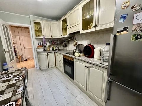 Продам 3к квартиру 80кв.м. р-н Рабочей