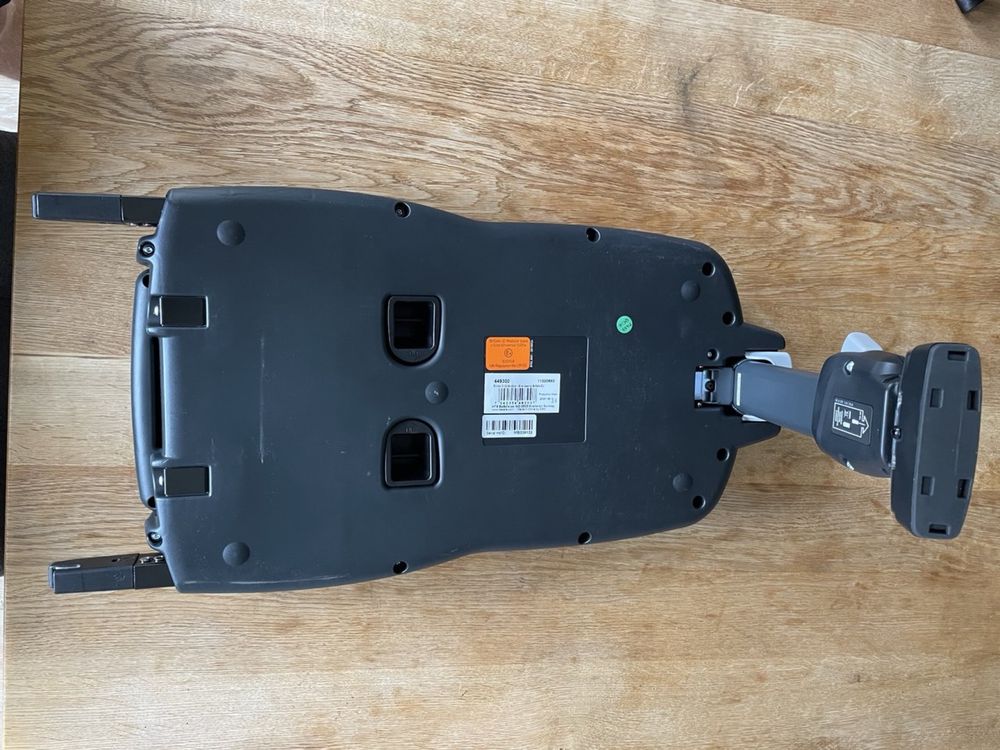 База Isofix для автокрісла Stokke iZiGo Modular X1 by BeSafe