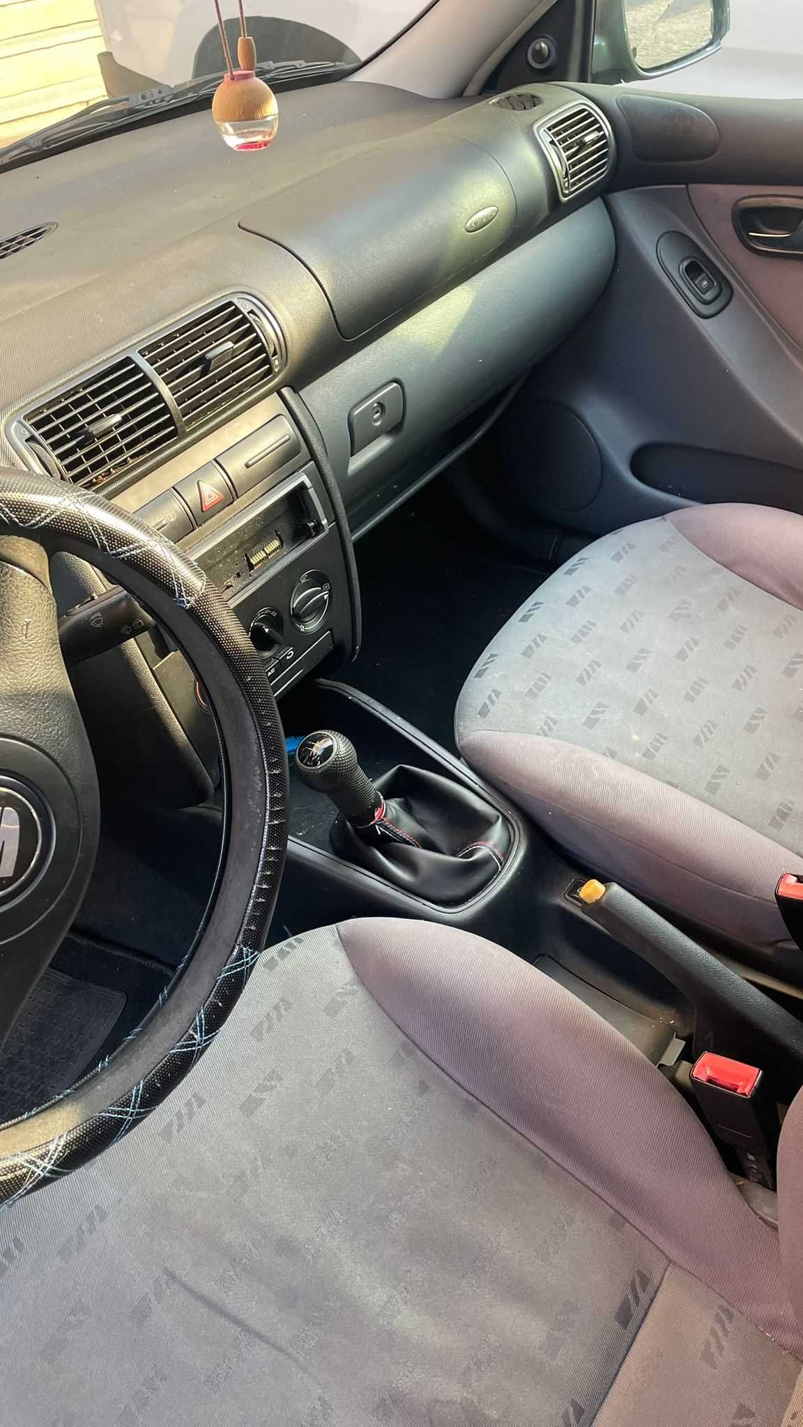 Seat leon 2001 com revisao feita a menos de um mês