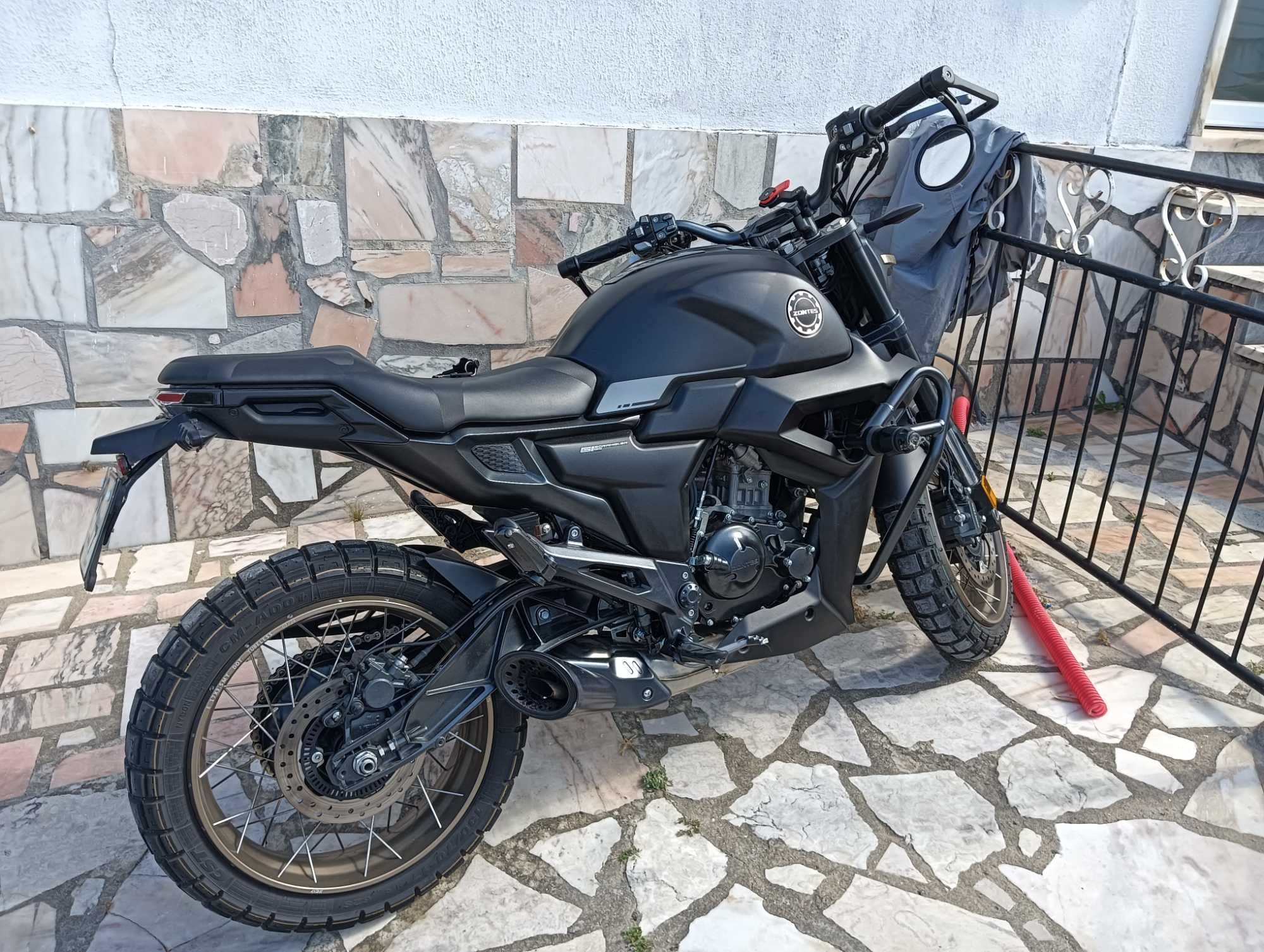ZONTES ZT 125 G1X LCD