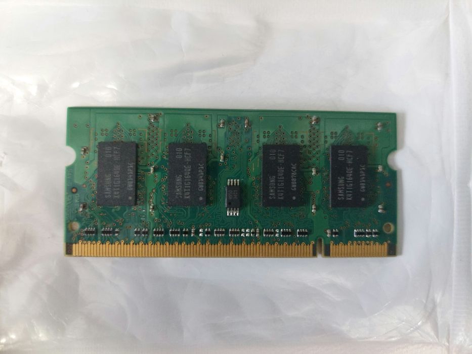 Samsung 1GB DDR2 RAM64551658860033122