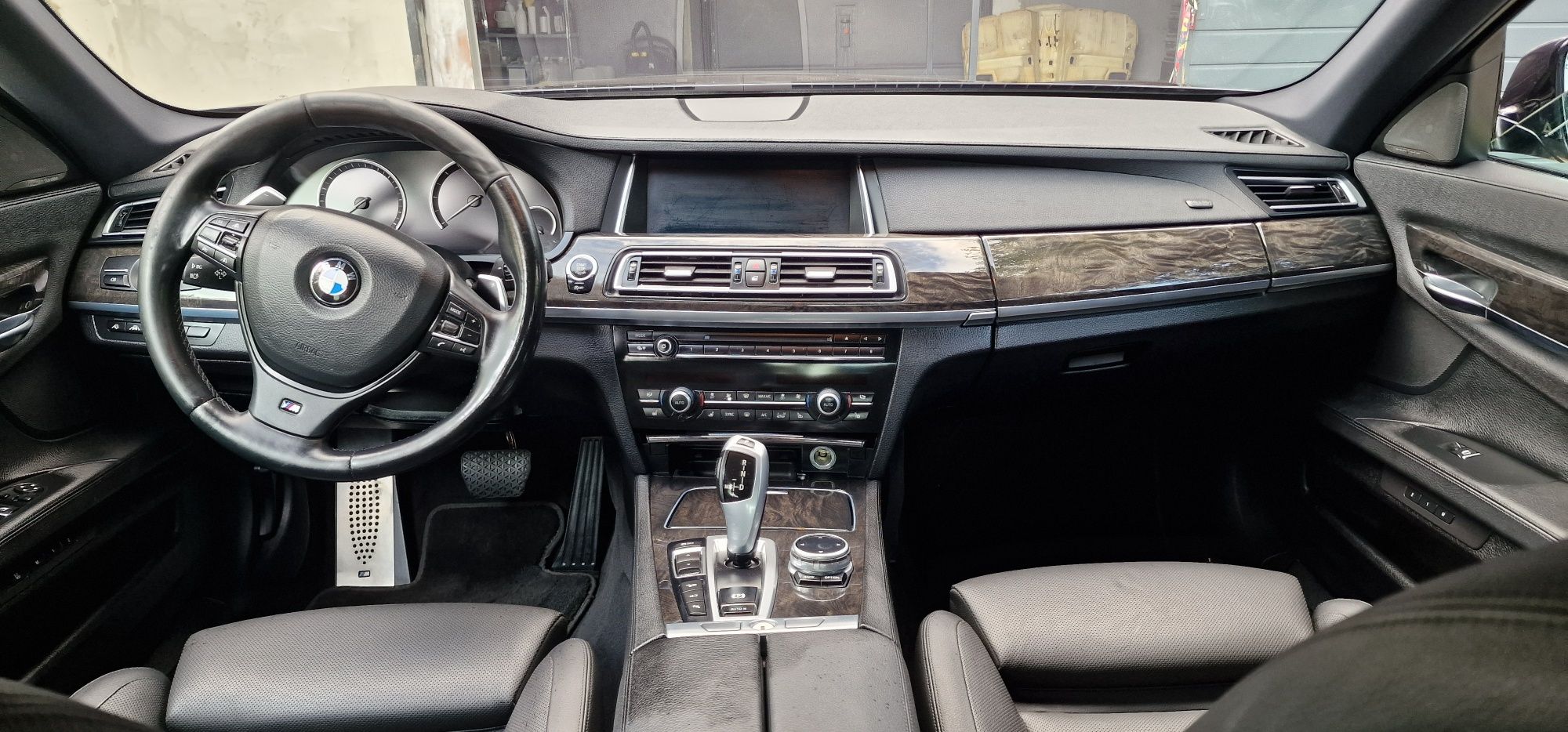 BMW 750d F01 2014 – Luksus, M-Pakiet, Maxton Design – Jedyny Taki!