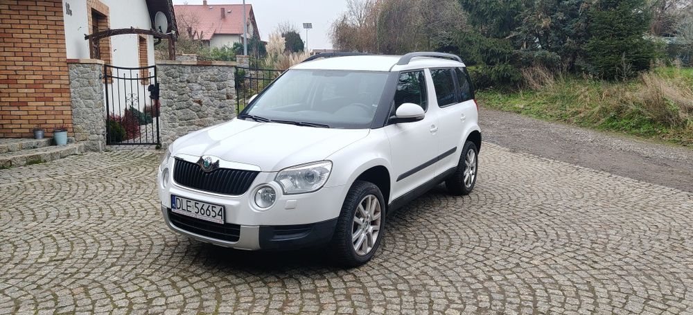 Skoda YETI 2.0 TDI 4X4. Super stan