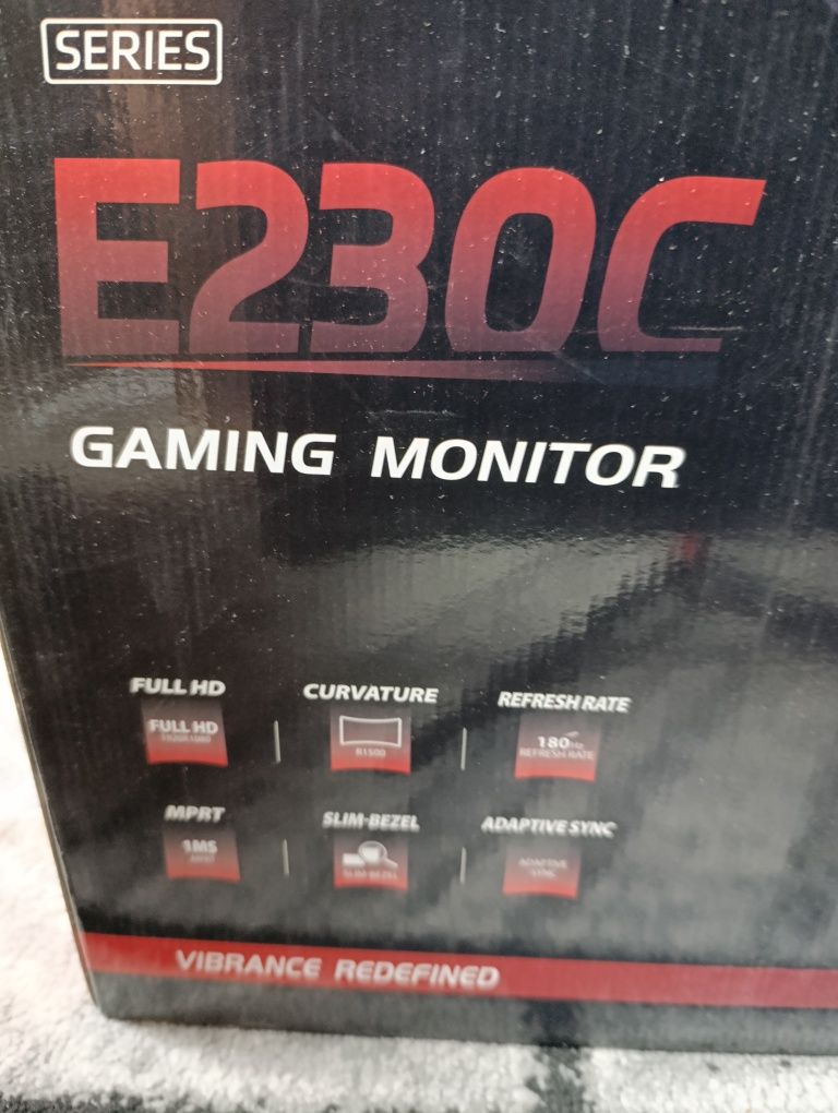 Monitor gamingowy 24 cale 180 hz