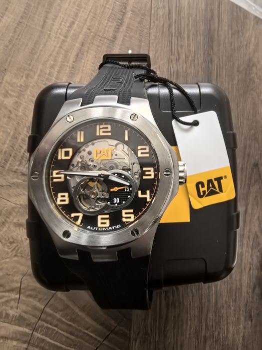 Zegarek automatyczny męski marki Cat