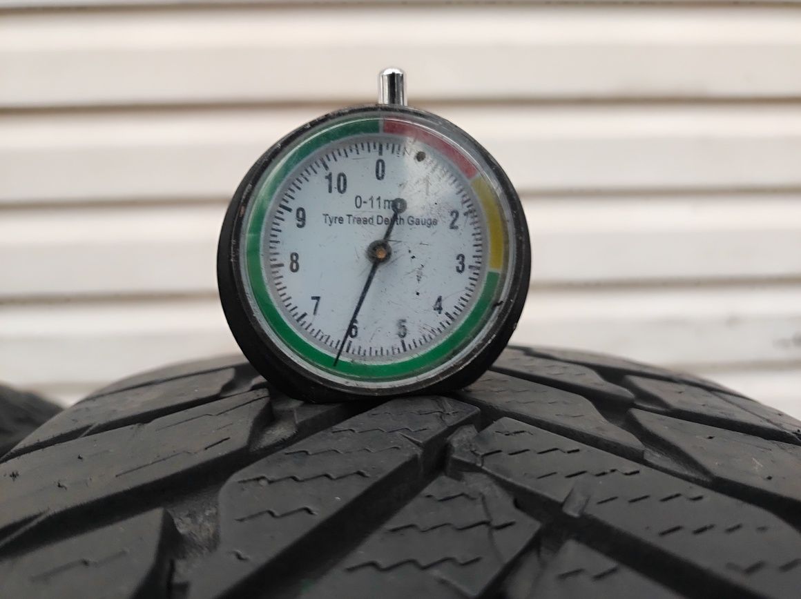 175.65.14 Dwie opony Wielosezonowe Nokian