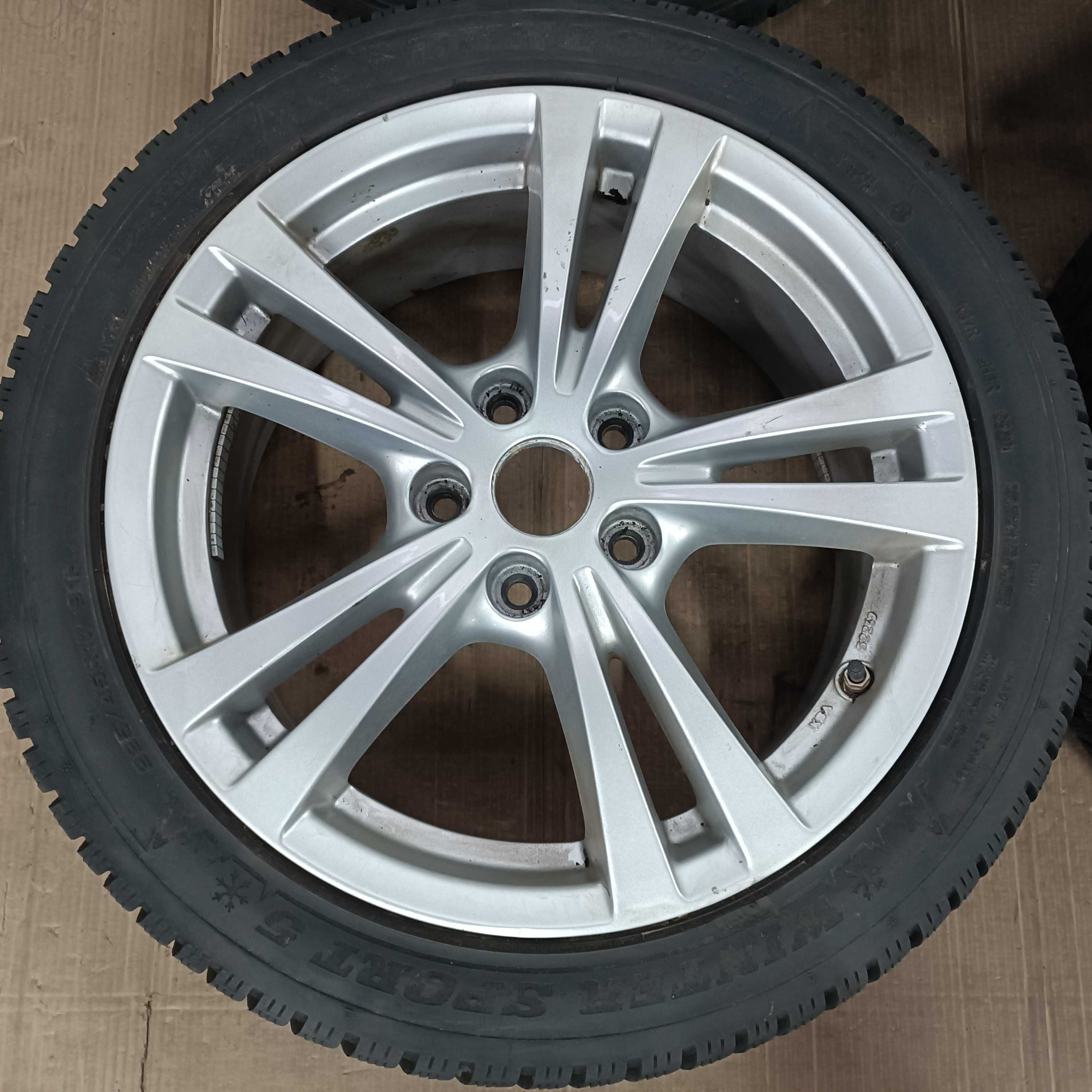 Koła Zimowe 17" 5x114.3 Hyundai i30 i40 Ceed 225/45/R17
