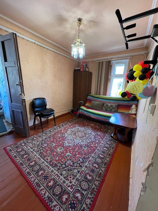 Сдам 3-и комнаты в 5-ти комнатной квартире на Кичкасе