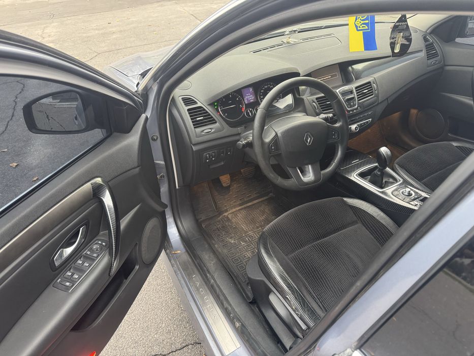 Рено лагуна 2009 дизель 150к.с