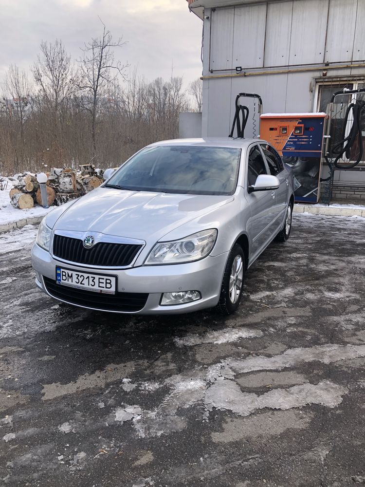 Продам автомобиль Skoda Oktavia