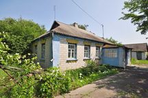 Будинок в мальовничому с. Озерна