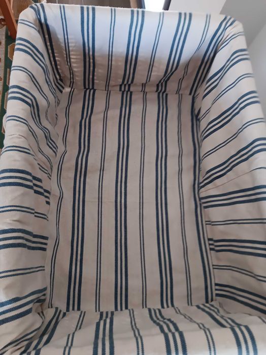 Cesto em Vime Cru forrado, utilidade para lavandaria ou outra